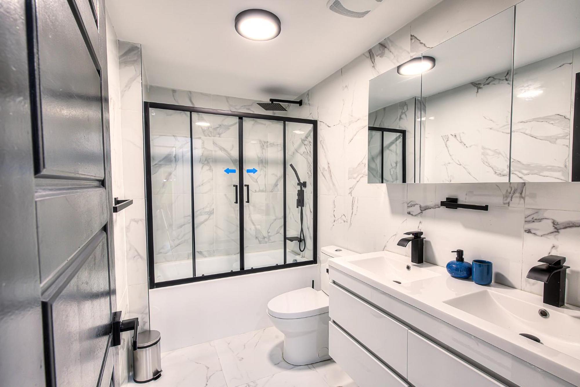 Ndg Dreams! New & Modern 3Br Easy City Life มอนทรีอัล ภายนอก รูปภาพ