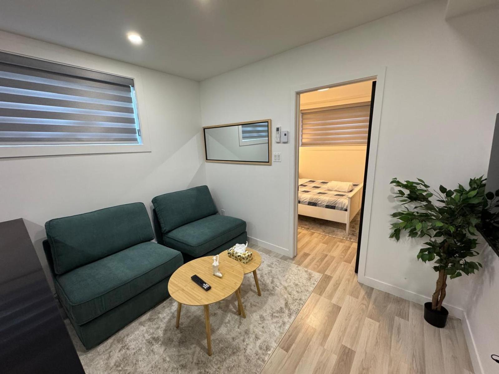 Ndg Dreams! New & Modern 3Br Easy City Life มอนทรีอัล ภายนอก รูปภาพ